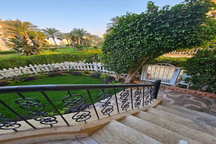  Furnished Apartment in El Rehab 2 