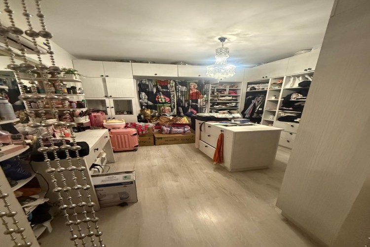  For Sale – Apartment in Al Rehab 