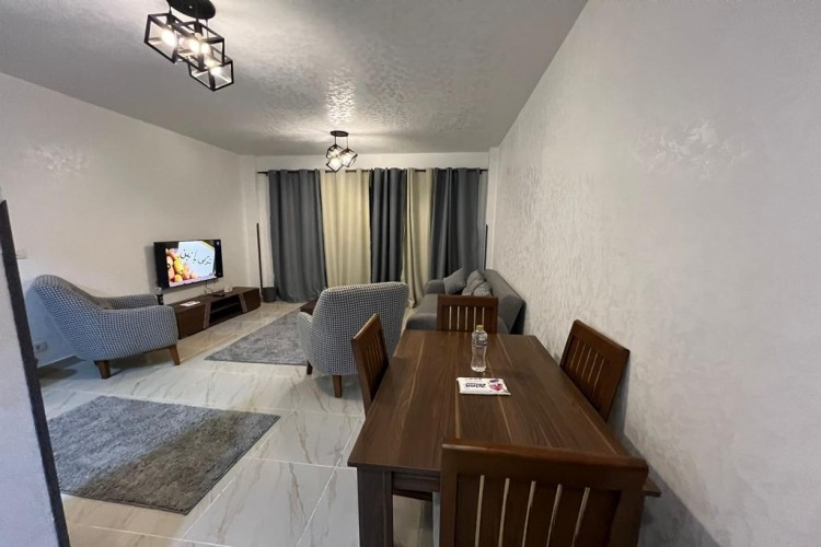 furnished apartment for rent-madinaty 