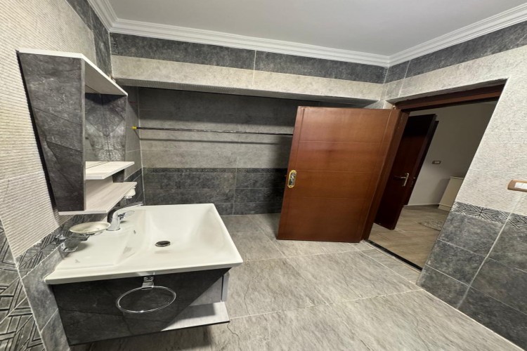  Premium Apartment for Rent in Al Rehab 