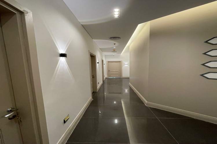  Medical Center for Rent – Gateway 
