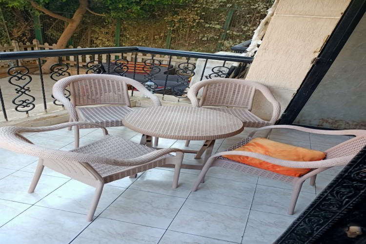  Furnished Apartment With a Garden-Al Rehab City 