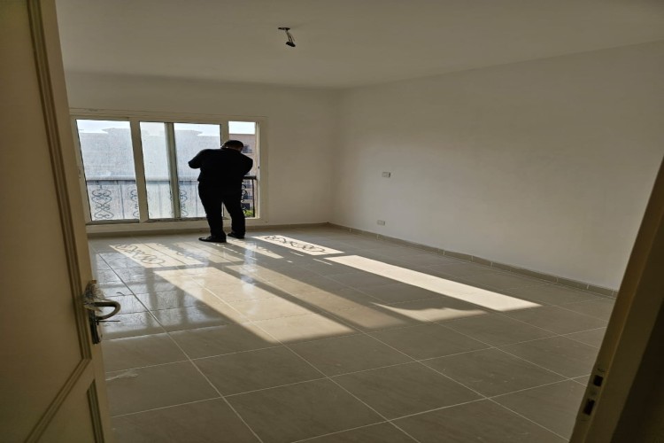  شقة للبيع في مدينة الرحاب 